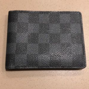 Louis Vuitton Men’s Billfold